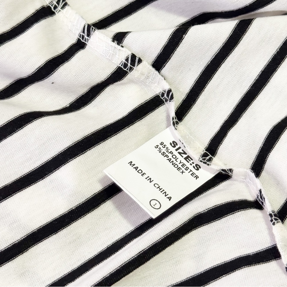 Striped Lace Trim Henley Top | Women’s Size S | NWT Boutique Style - Picture 6 of 7